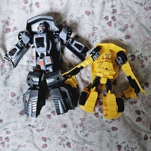 3/$15 Transformers Cars Good Used Condition